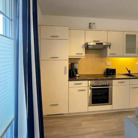 Meinstrandnest * Juliusruh